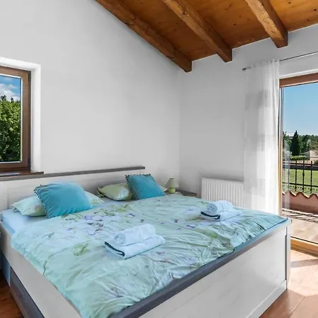 Marijanin Vrt By Tinjan