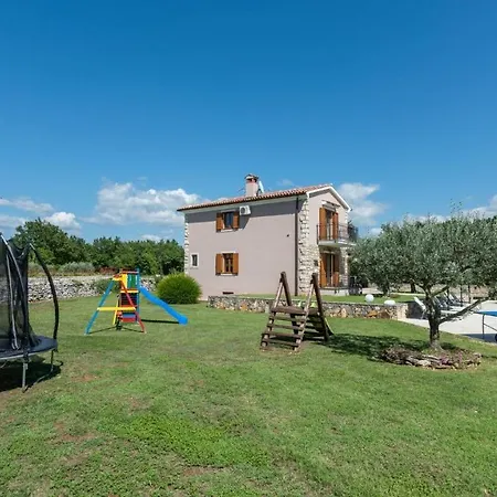 Marijanin Vrt Guest house Tinjan